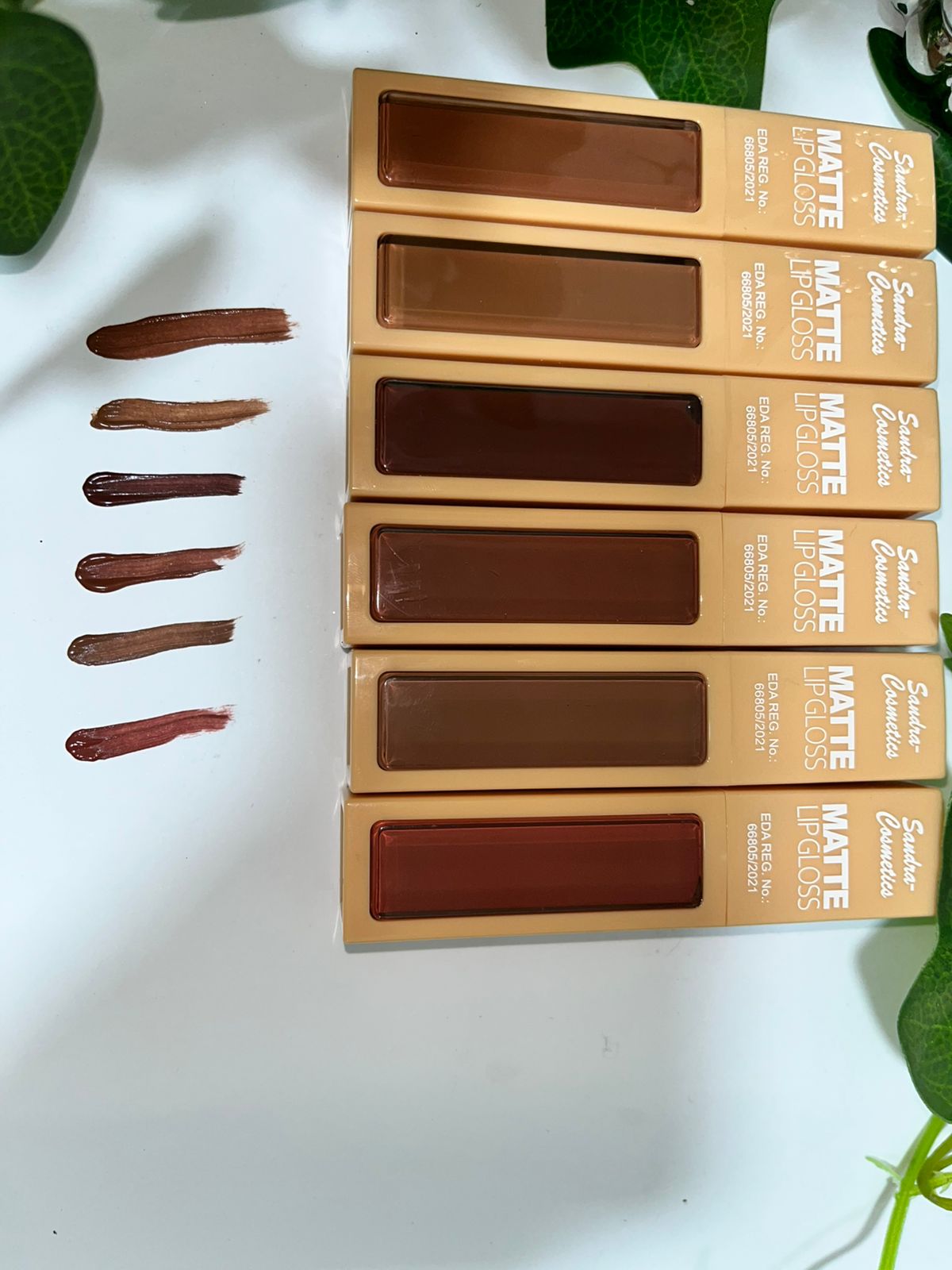 Sundra Long-Lasting Gel Lip Gloss
