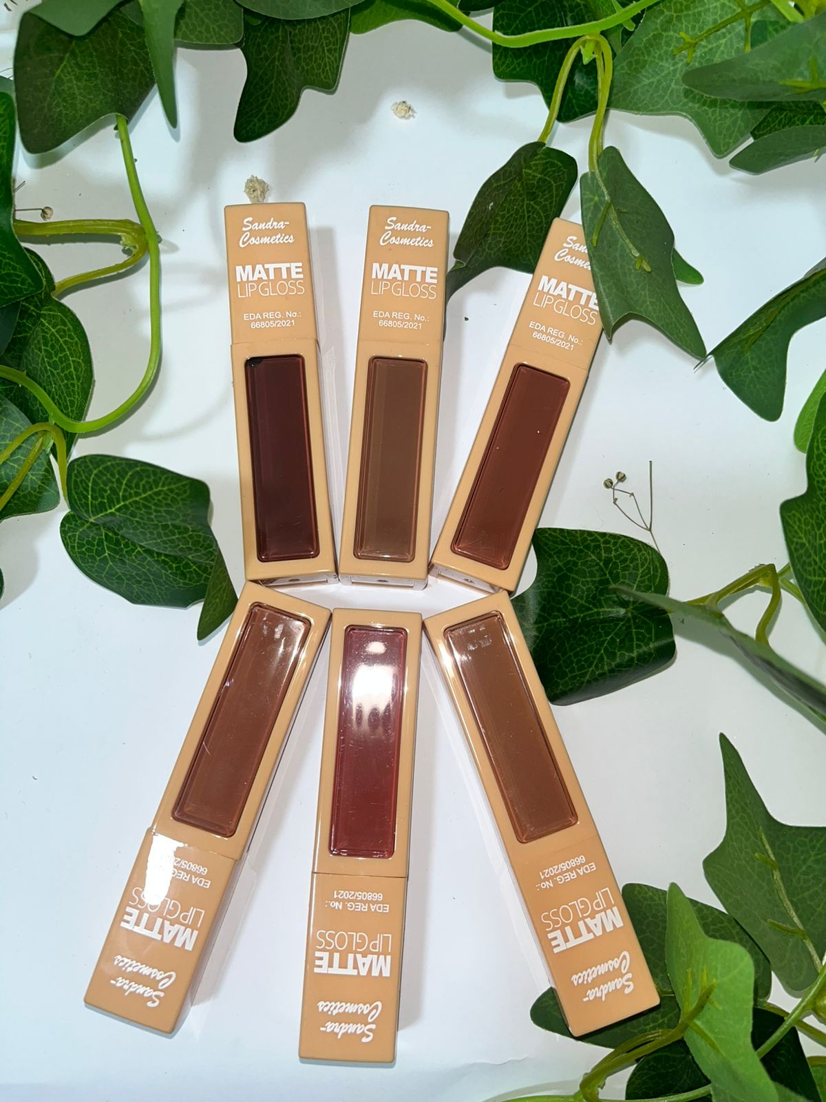 Sundra Long-Lasting Gel Lip Gloss